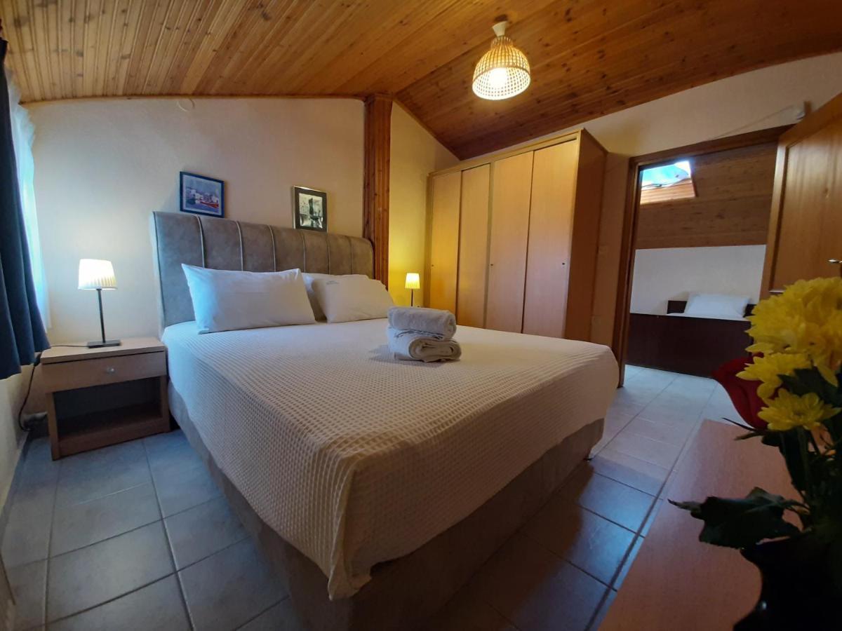 Hotel Flesvos Pefkochori Exteriör bild