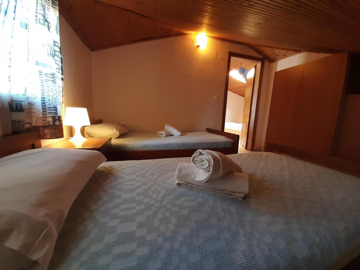 Hotel Flesvos Pefkochori Exteriör bild
