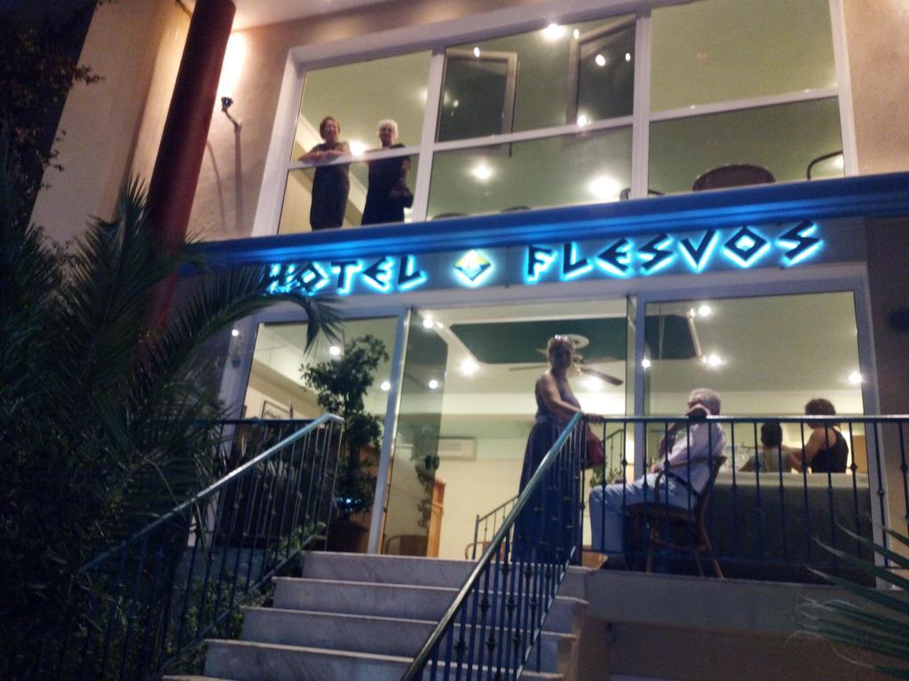 Hotel Flesvos Pefkochori Exteriör bild